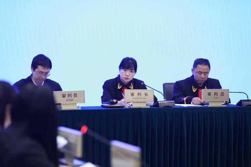  投保多年后不幸确诊重疾；保险公司以家族史为由拒赔；北京金融法院终审支持消费者权益。 健康养生