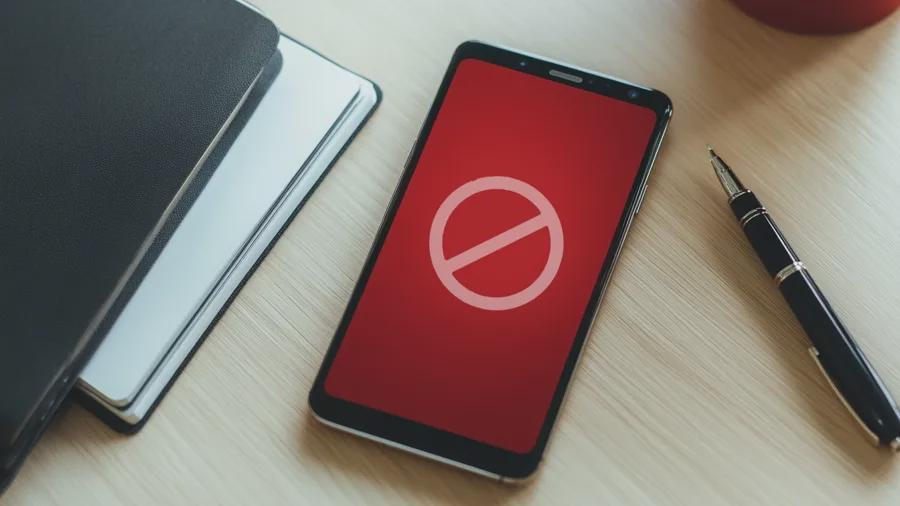  上海知名主持人分享经历；疑似遭遇新型手机骗局；公众需提升网络安全意识。 IT技术 上海知名主持人分享经历；疑似遭遇新型手机骗局；公众需提升网络安全意识。 IT技术