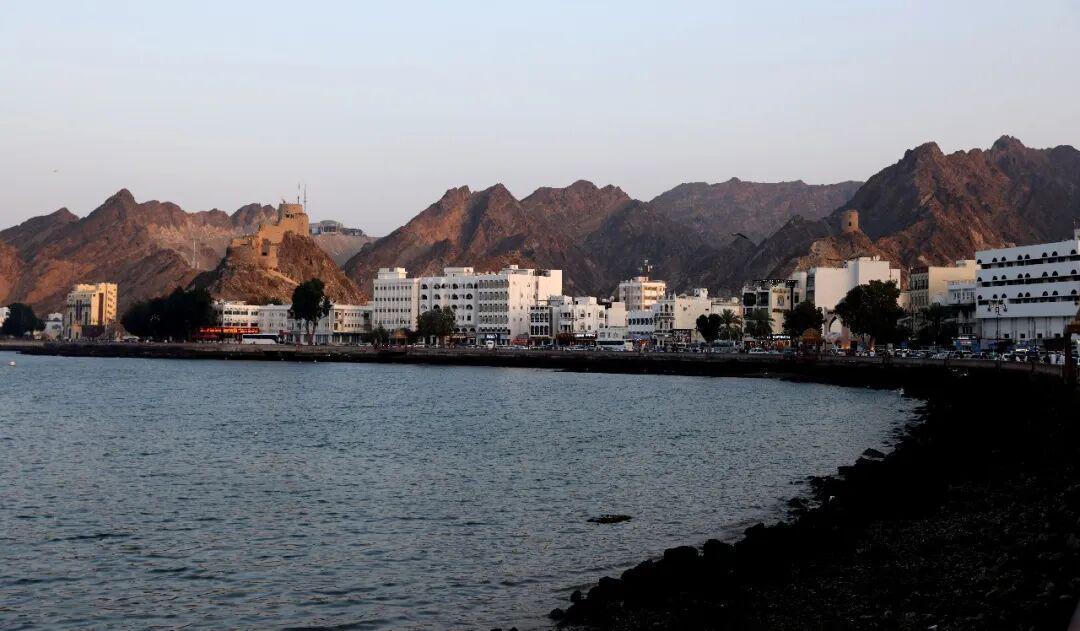 【地缘技术解码】霍尔木兹困局的结构性矛盾:一场关于海峡控制权的深层博弈 新闻