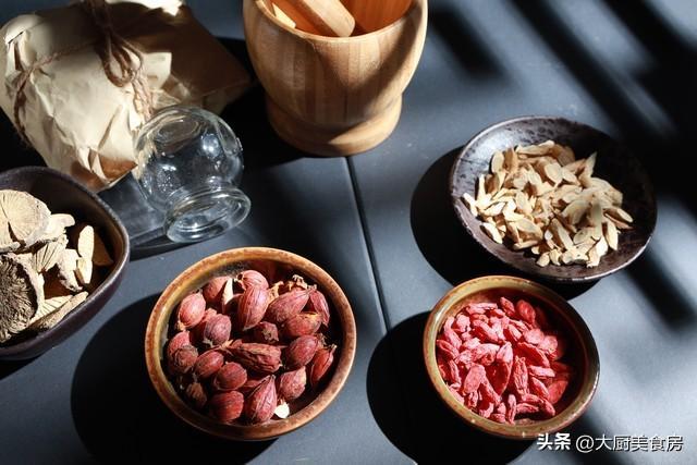  从节气养生到行为哲学：深度拆解农历二月十三民俗禁忌的底层逻辑 文化旅游