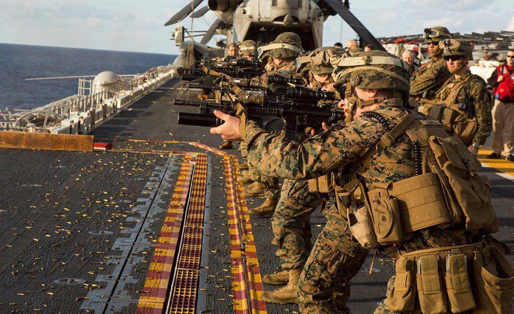  霍尔木兹困局：伊朗封锁海峡的军事逻辑与全球能源安全 新闻